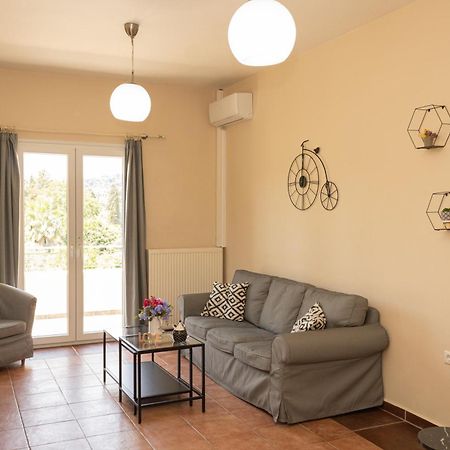 Mouse House Apartment กูเวีย ภายนอก รูปภาพ