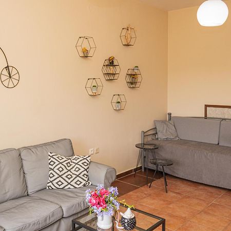 Mouse House Apartment กูเวีย ภายนอก รูปภาพ