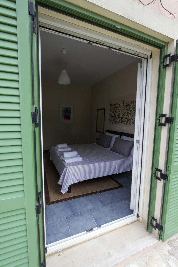 Mouse House Apartment กูเวีย ภายนอก รูปภาพ