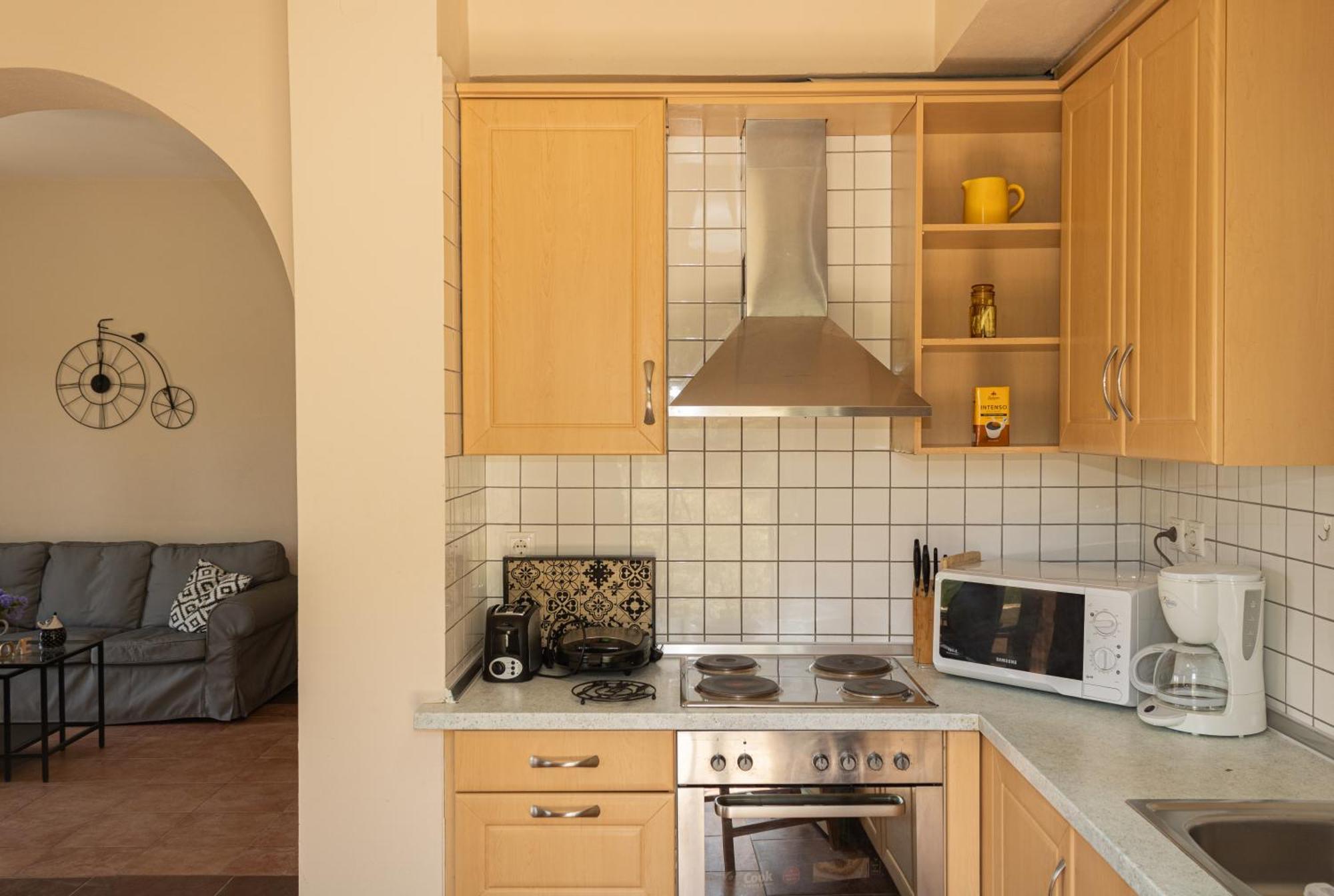 Mouse House Apartment กูเวีย ภายนอก รูปภาพ